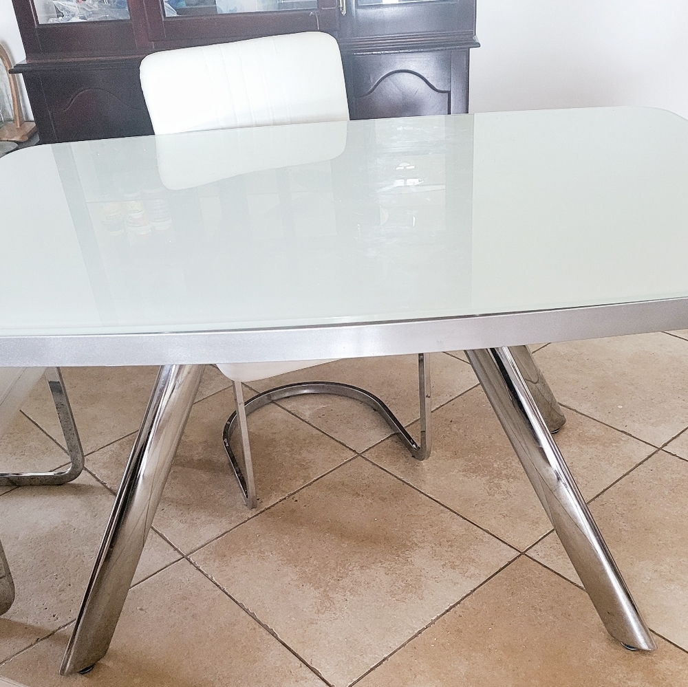 Dining Set - image 4